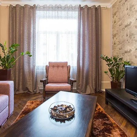 On Ploshad Pobedi Apartment Minsk